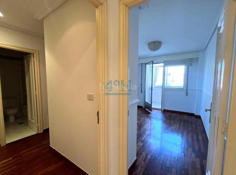 Foto f01e3b47-722f-46e0-b0cb-ebd46db310ee. Pis amb calefacció aparcament a Couto Ourense