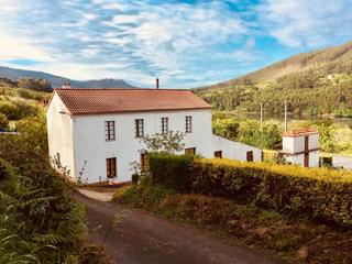 Mas à Lugar pousadoiro 11. Casa unifamiliar en cariño