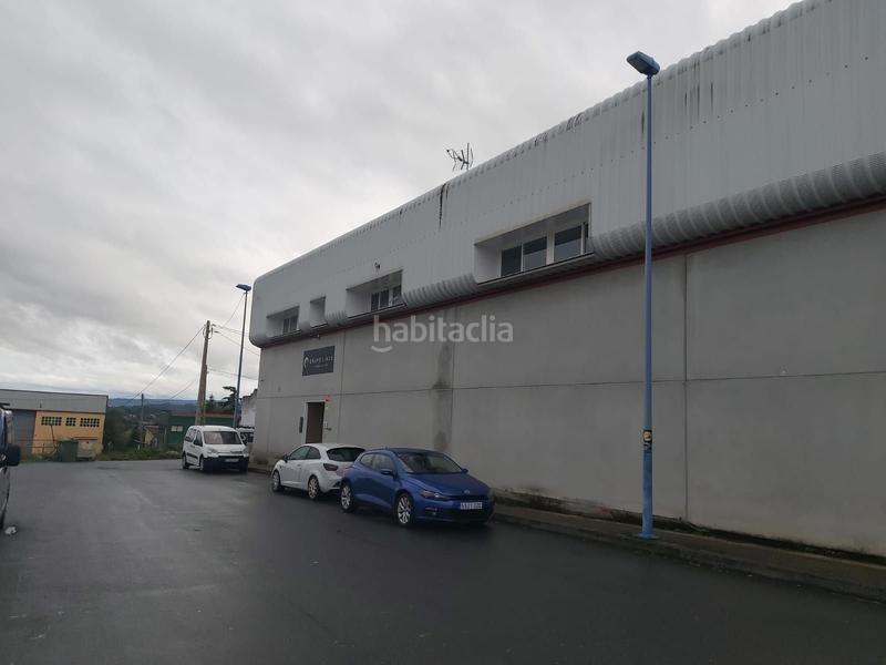 Foto 19a4ec9a-fe72-4a57-a4f0-24541ee09646. Bâtiment à usage industriel dans rúa josé espronceda 1 dans Culleredo