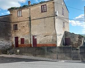 Casa aparellada a Calle del puerto 9