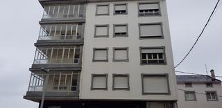 Edifici a Avenida arcadio pardiñas 179. Edificio terminado en burela (lugo)