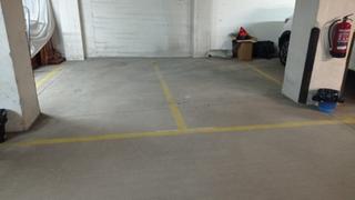 Aparcament cotxe a Rúa alexandre bóveda 1. 2 plazas de garaje en foz