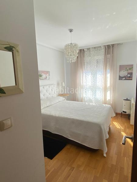 Foto 650fd8ca-1dd5-4a21-a810-a16fdf852552. Piso en rúa fonte da cruz 12 piso 2 hab. en Foz