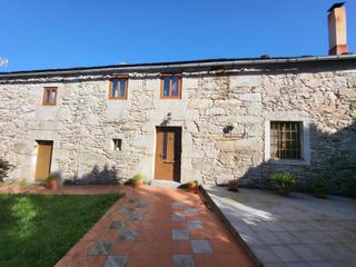 Casa adossada a Cp-3804 2. Casa con finca en ourol