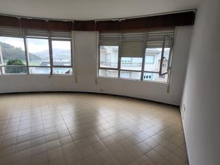 Pis a Rúa grande 119. Piso de 3 hab. en viveiro