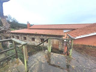 Chalet in Lugar barrosas 3. Casa con finca en cedeira