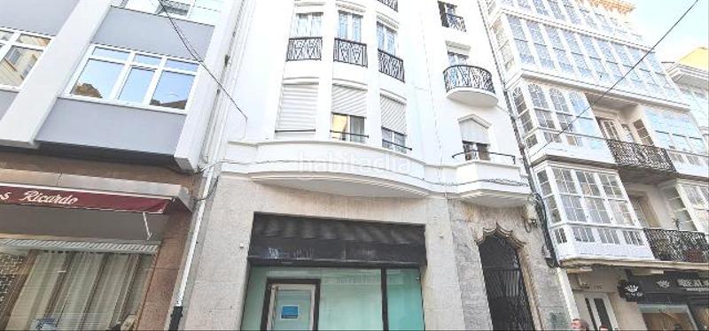 Foto 5a13438e-eaca-4464-ae1e-1972a59419a2. Local comercial a rúa real 152 a Centro Ferrol