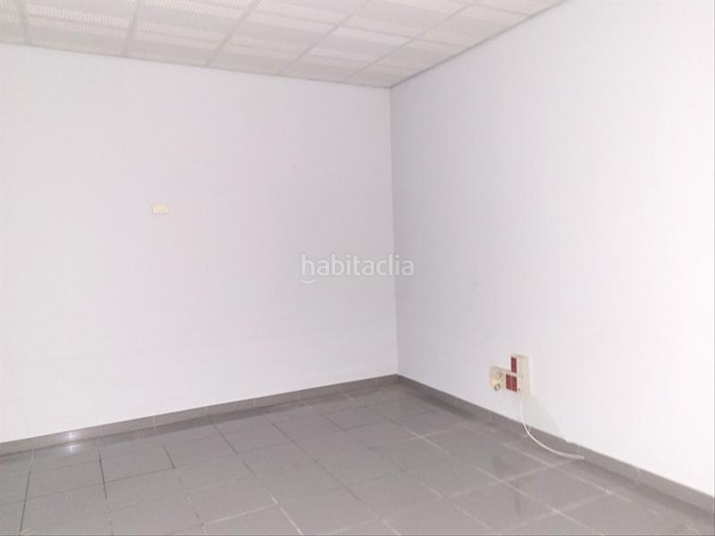 Foto 7c177cda-82b5-4c9e-91ed-0d542225ed63. Local comercial a rúa real 152 a Centro Ferrol
