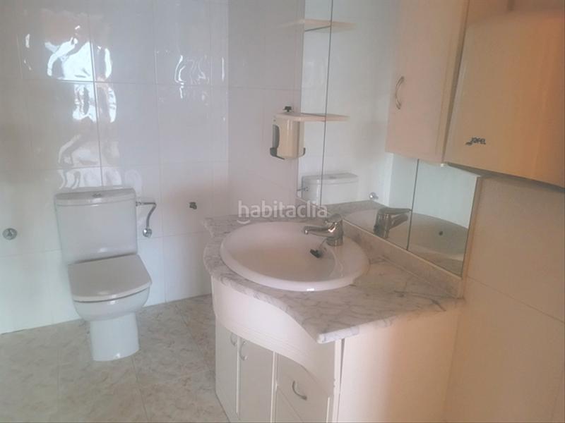 Foto f5f9612e-71a2-4032-a07d-d5d5026e02bf. Local comercial en rúa naturista lópez seoane 23 local en Ferrol