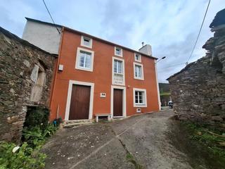 Casa adossada a Lugar lobamorta 2. Casa con finca en ourol