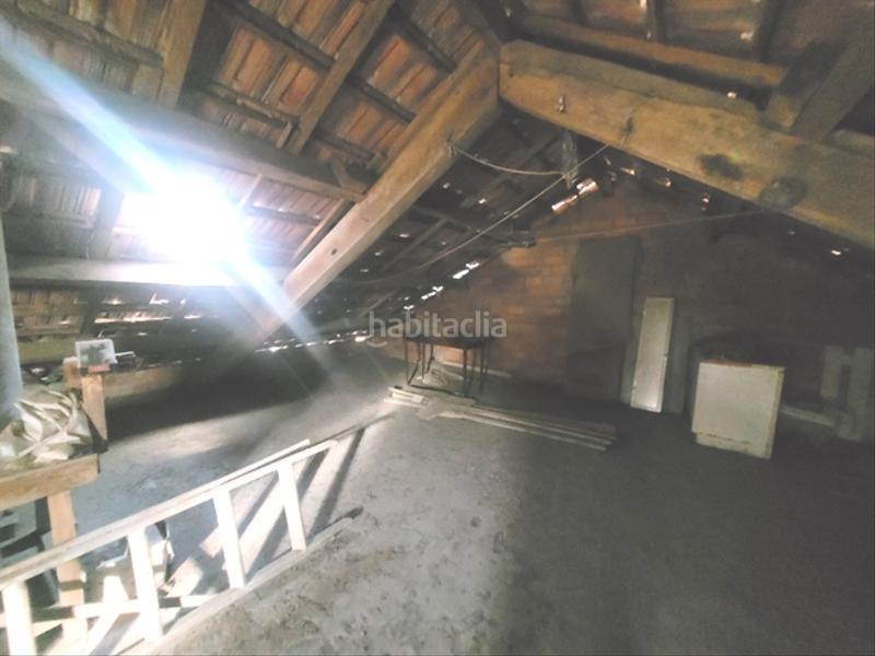 Foto 95c8e2e3-cf9f-4619-b469-f6aff47e17b5. Edifici a Fene