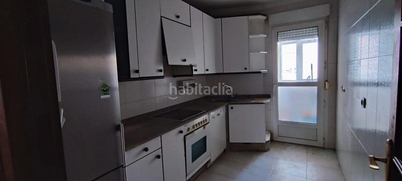 Foto 6aaa2d68-85e2-41f7-8652-501c1ec17418. Piso en rúa castelao 51 piso de 3 hab. en San Roque - As Fontiñas Lugo