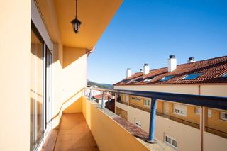 Duplex à Barrio deán pequeno 18. Dúplex de 3 hab. en ribeira
