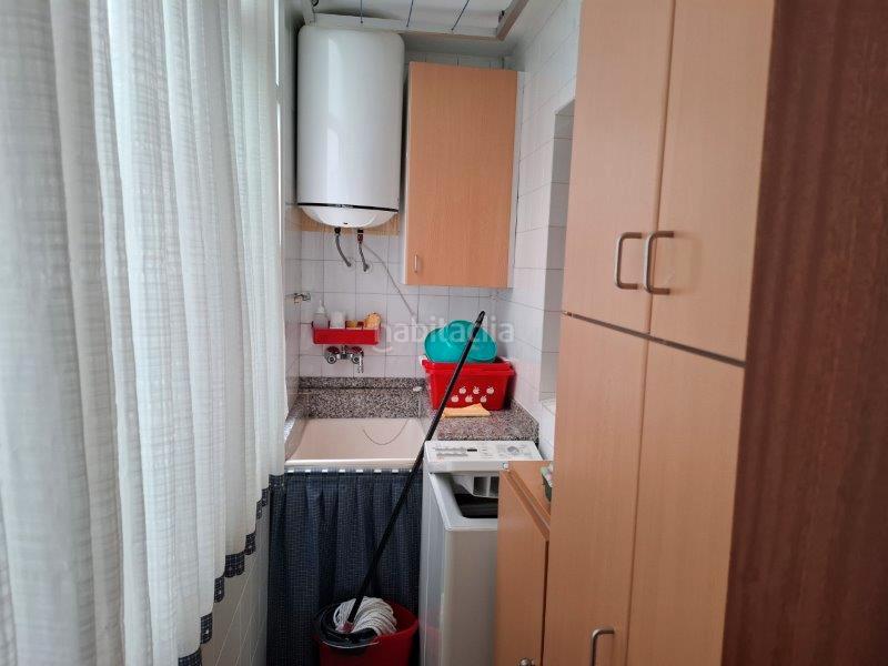 Foto f5a70f43-aec0-4e02-b16c-42cc0bd04dd0. Piso en rúa curros enríquez 10 piso 4 hab. en Burela
