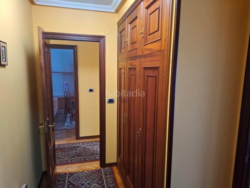 Foto f73e737f-84c4-426a-90f2-e8a1cf339988. Piso en rúa curros enríquez 10 piso 4 hab. en Burela