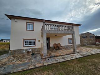 Lloguer Xalet a Viladaide 8. Casa con finca en barreiros