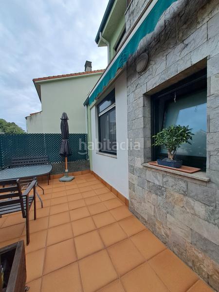 Foto 06674af3-4511-4517-aece-42ca47d058aa. Chalet chale con finca en Cambre