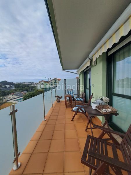Foto 25cd0cd6-8632-4daa-83e5-571d7859a9f4. Chalet chale con finca en Cambre