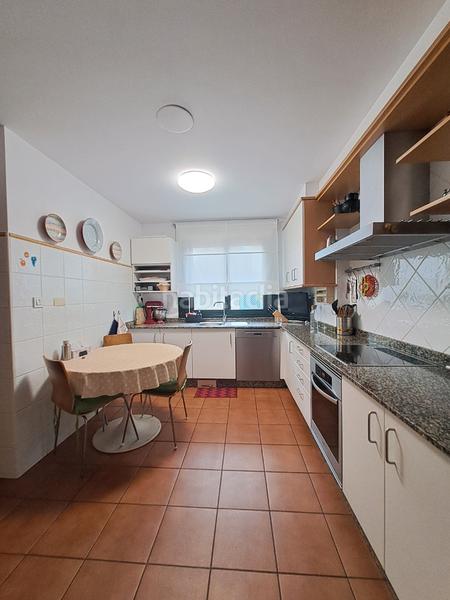 Foto 31d4d31c-49c8-4b3a-b957-152ca051bf33. Chalet chale con finca en Cambre