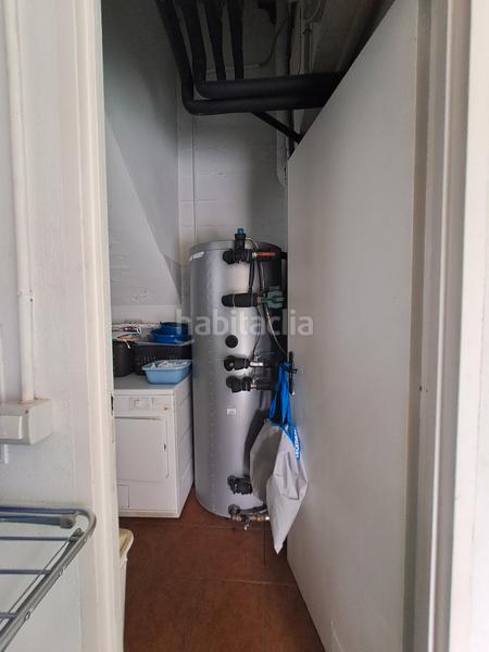 Foto 3520b128-c1a3-441f-ac49-5c824e10a23f. Chalet chale con finca en Cambre