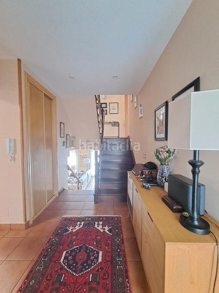 Foto 6757c083-8e06-4f3d-aabc-d3d2d79145a9. Chalet chale con finca en Cambre