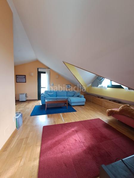 Foto 6ea5929e-10e6-4f62-9ae5-a3cc7f12add6. Chalet chale con finca en Cambre