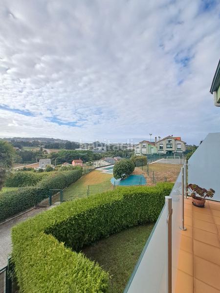 Foto 86caff39-d589-494a-8919-70a941b3ba27. Chalet chale con finca en Cambre