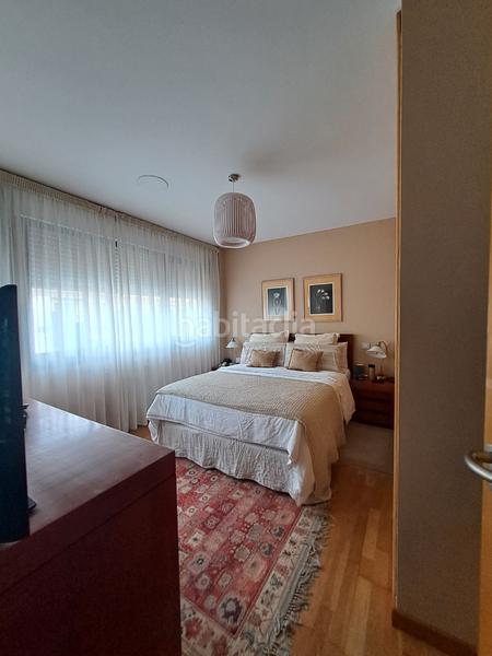 Foto b9ebda84-f2f9-40ed-85fe-5a22fb1edd9b. Chalet chale con finca en Cambre