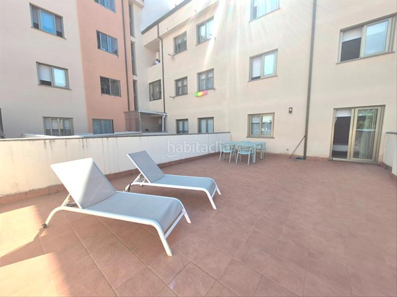 Foto 2e482bcc-6681-4270-8c79-9e6c06038a7a. Piso en avenida castelao 75 piso con terraza en Cedeira