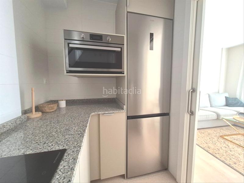 Foto 9447affe-85ec-4585-a0ac-ba0f3d23aa78. Piso en avenida castelao 75 piso con terraza en Cedeira