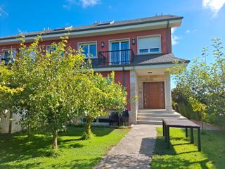 Casa adossada  Camino real cangas 1. Chalet adosado en cangas (foz)