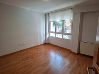 Lloguer Pis  Rúa xunqueira 59. Piso de 2 hab. en viveiro