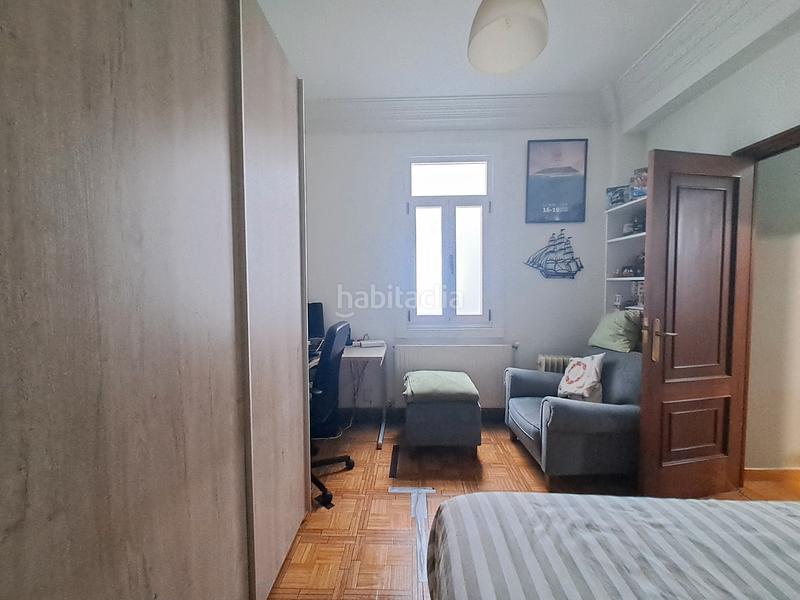 Foto b5011257-2d00-445d-abf4-1a9d4f705ed0. Appartamento con riscaldamento in Los Castros - Castrillón Coruña (A)