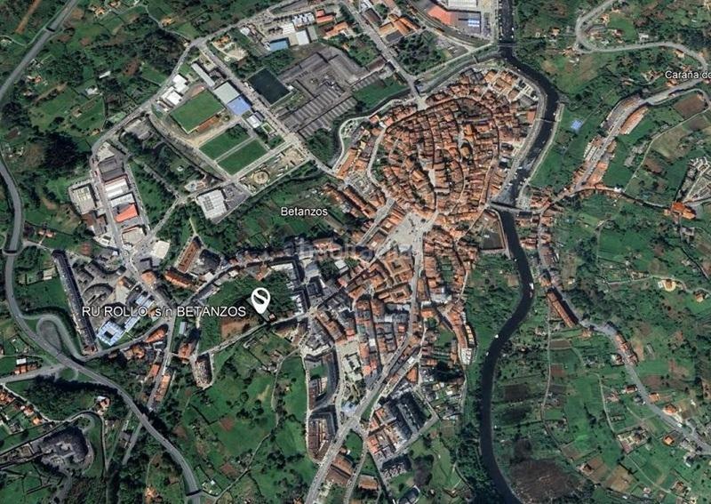 Foto 2ae1e9cf-ed5e-4f67-9b27-e94d1d0b9c2e. Terrain résidentiel dans rúa rollo 42 dans Betanzos