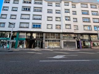 Location Local commercial à Avenida arcadio pardiñas 95. Local en burela