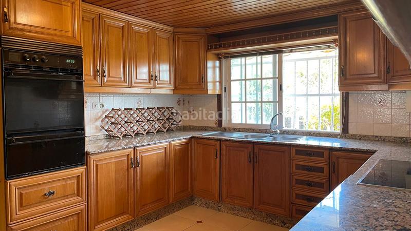 Foto fa3136e9-2def-4bea-a884-79b8e7d8ddb0. Chalet dans rúa veiga 7a dans Nós Oleiros
