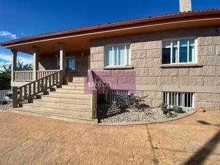 Chalet in Porriño (O)