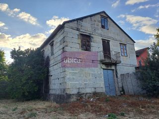 Semi detached house in Salceda de Caselas