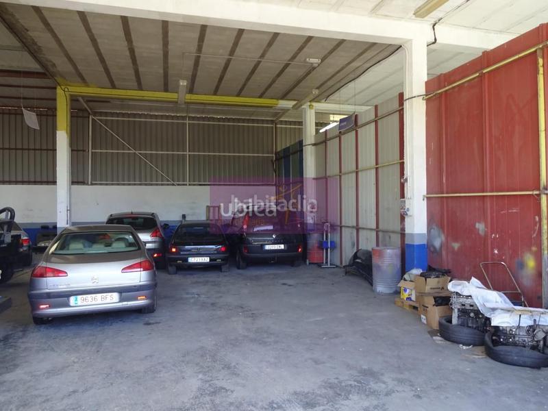 Foto afe62dbc-d502-471d-ab8d-98c3e81e68eb. Miete fabrikhalle in Tui