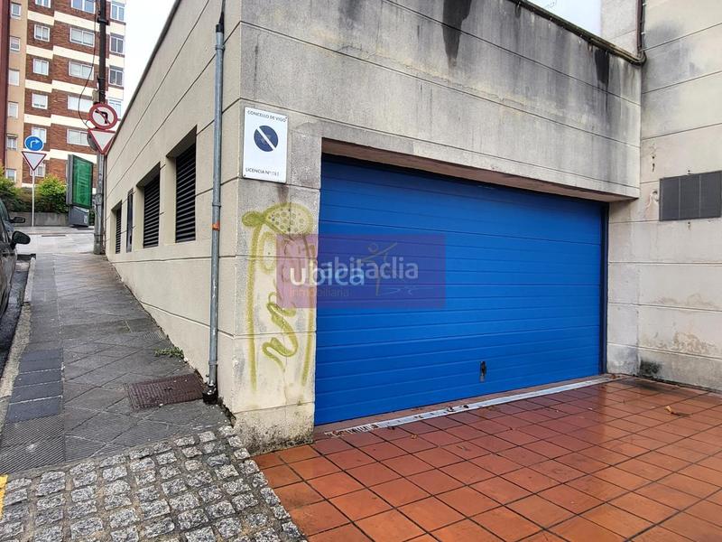 Foto 5189b8e1-98ea-4660-90c8-e17f53bb6fb7. Locale commerciale in Casablanca - Calvario Vigo