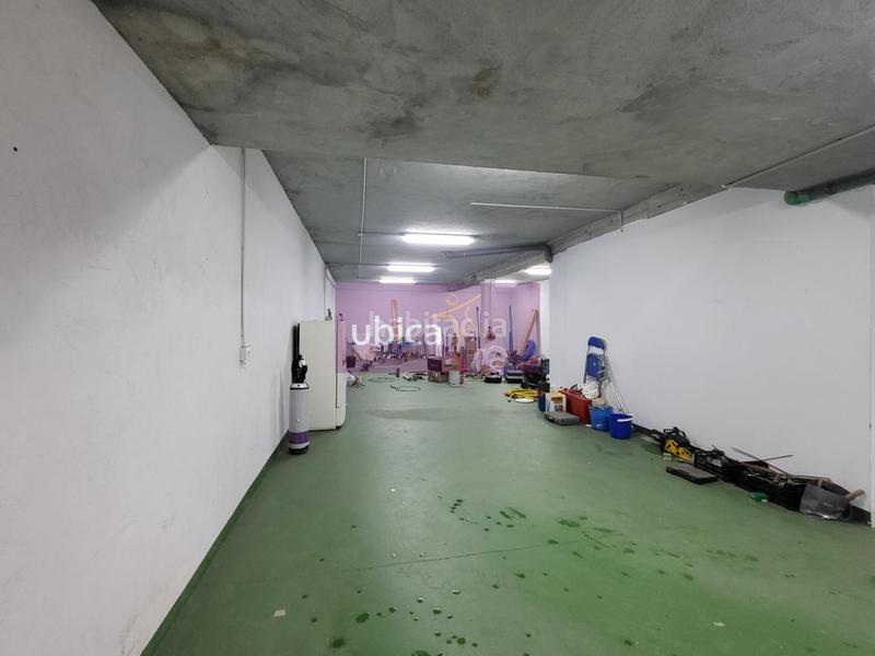 Foto f60d6e6e-d4bf-495c-acc9-2951a95636ee. Locale commerciale in Casablanca - Calvario Vigo