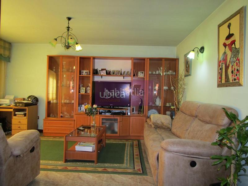 Foto d640aadf-cfdd-4d2f-9ea2-3ba43fb067c2. Casa en Salceda de Caselas