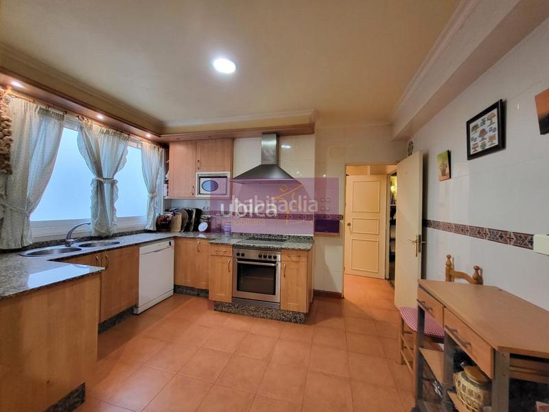 Foto f670a0ed-a7eb-47e0-aa4c-85fce3abceae. Appartement avec chauffage parking dans Camelias - Pi y Margall Vigo