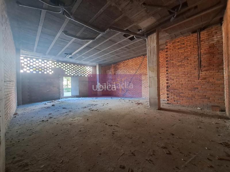 Foto c581bf5e-92fa-48df-9a70-7aea34a4d39d. Alquiler local comercial en Salceda de Caselas