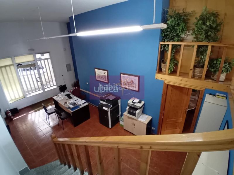 Foto 04dd0866-020f-4818-9916-b163d4b40f24. Local comercial amb calefacció a Ponteareas