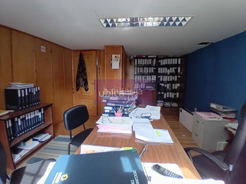 Foto 0d108c2b-3ee8-48e9-89f7-01f1d50775de. Local comercial amb calefacció a Ponteareas