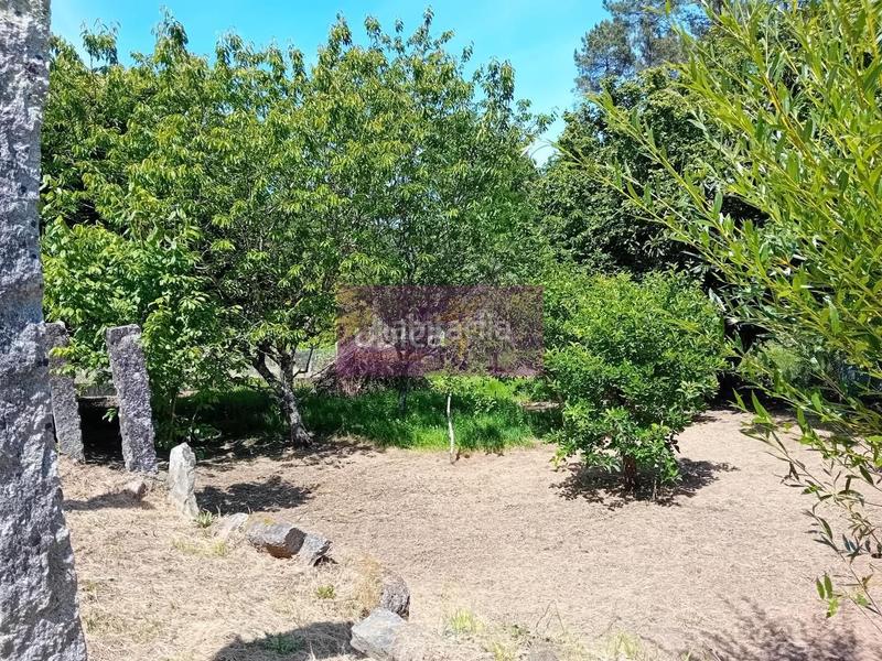 Foto 80bc2175-0b33-4f57-9142-a481f85777af. Maison jumelée dans Ponteareas