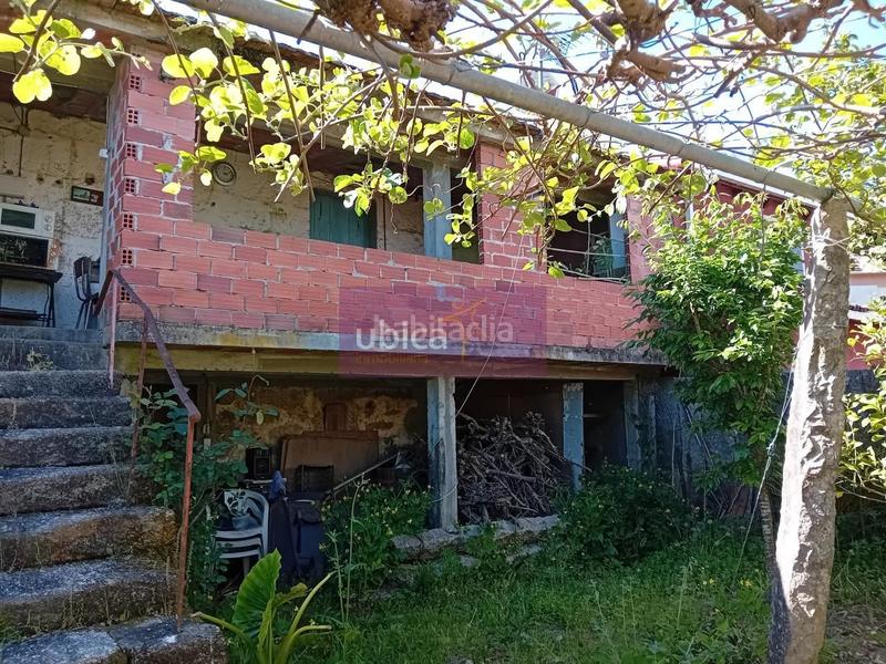 Foto aa82b0b1-9ce3-45f8-a8a7-df80ec675c87. Semi detached house in Ponteareas