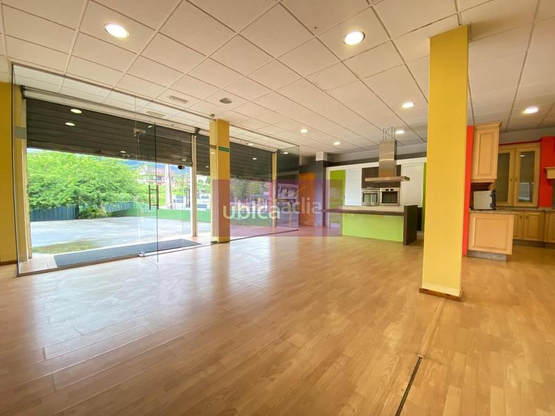 Foto 20ba3220-9d5b-4c59-8b15-a0460c48e1eb. Lloguer local comercial amb calefacció a Mos