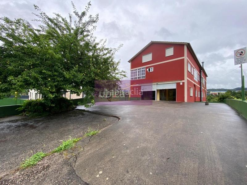 Foto 2e4fa108-8b05-4ee8-8eea-69f3677a1f26. Location local commercial avec chauffage dans Mos